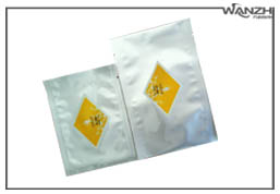 PE袋貼標機,平麵分頁貼標機,包裝（zhuāng）袋分頁貼標機