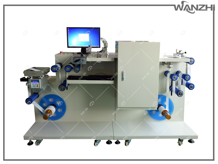 卷膜貼標機,貼標機,自動貼標機,貼標機廠（chǎng）家,東莞貼標機,東莞貼標機廠家,貼標簽機,貼標設備